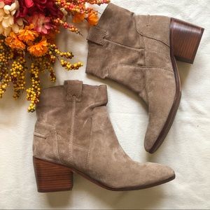 Vince Camuto Tan Suede Booties | Sz: 11